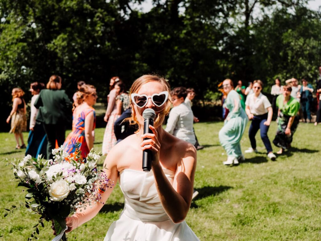 alternative au lancer de bouquet en mariage