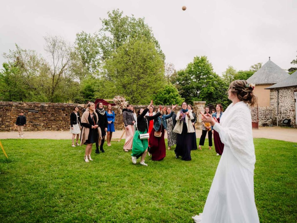 alternative au lancer de bouquet de mariage